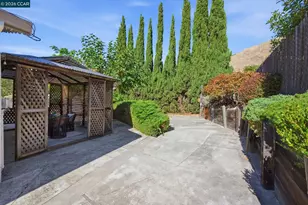 2465 Wright Ave, Pinole, CA 94564 - Photo 33
