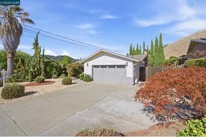 2465 Wright Ave, Pinole, CA 94564 - Photo 25