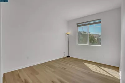 277 Kapalua Bay Cir, Pittsburg, CA 94565 - Photo 23