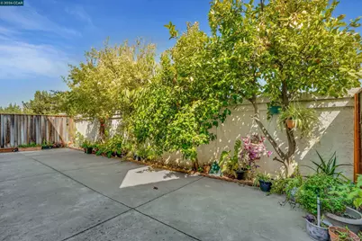 277 Kapalua Bay Cir, Pittsburg, CA 94565 - Photo 29