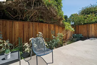 4828 Webster St, Oakland, CA 94609 - Photo 39