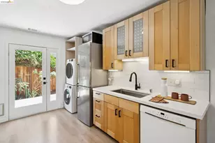 4828 Webster St, Oakland, CA 94609 - Photo 19