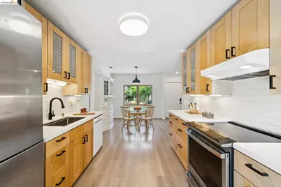 4828 Webster St, Oakland, CA 94609 - Photo 21