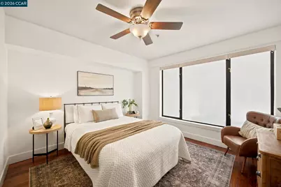1755 Broadway #23, Oakland, CA 94612 - Photo 11
