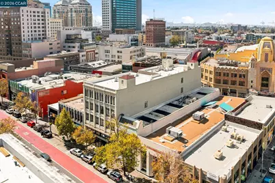 1755 Broadway #23, Oakland, CA 94612 - Photo 27