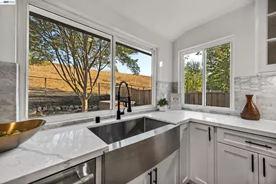 50 Leeds Ct, Danville, CA 94526 - Photo 15