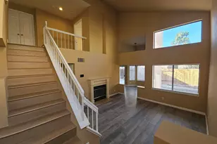 1063 Mepham Dr, Pittsburg, CA 94565 - Photo 3