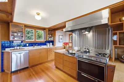 824 Oxford St, Berkeley, CA 94707 - Photo 35