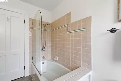 824 Oxford St, Berkeley, CA 94707 - Photo 51