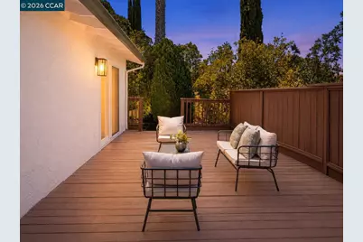 1316 Pineview Ln, Concord, CA 94521 - Photo 31