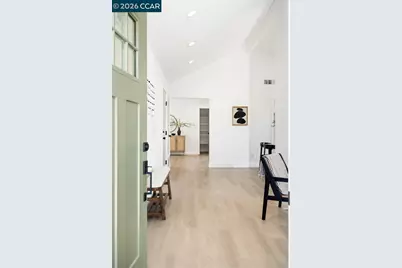 1316 Pineview Ln, Concord, CA 94521 - Photo 3