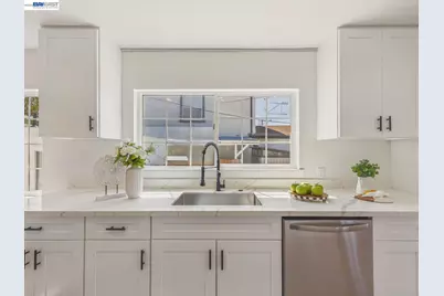 1106 88th Ave, Oakland, CA 94621 - Photo 19