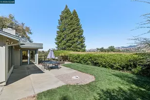 220 Grover Ln, Walnut Creek, CA 94596 - Photo 31