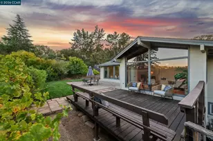 220 Grover Ln, Walnut Creek, CA 94596 - Photo 43