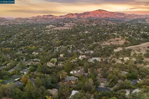 220 Grover Ln, Walnut Creek, CA 94596 - Photo 57