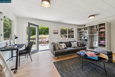 220 Grover Ln, Walnut Creek, CA 94596 - Photo 27