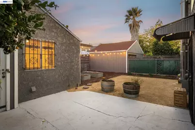 1914 105th Ave, Oakland, CA 94603 - Photo 43