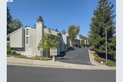 89 Southwind Dr, Pleasant Hill, CA 94523 - Photo 1
