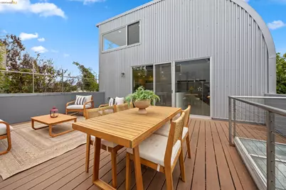 2709 10th St #D, Berkeley, CA 94710 - Photo 17
