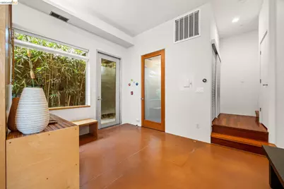 2709 10th St #D, Berkeley, CA 94710 - Photo 3