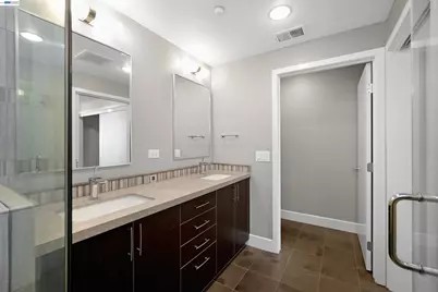 555 Ygnacio Valley Rd #318, Walnut Creek, CA 94596 - Photo 13