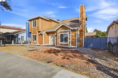 4036 Deep Creek Rd, Fremont, CA 94555 - Photo 3