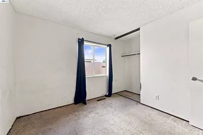 827 Yosemite Way, Suisun City, CA 94585 - Photo 31