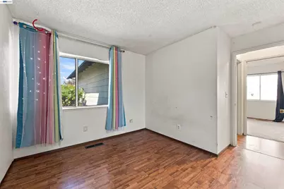 827 Yosemite Way, Suisun City, CA 94585 - Photo 35