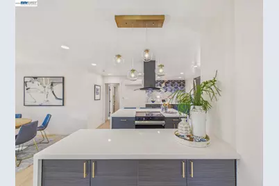 7215 Potrero Ave, El Cerrito, CA 94530 - Photo 17
