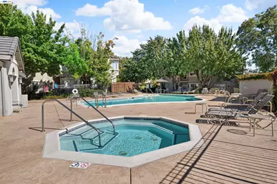 305 Sutton Cir, Danville, CA 94506 - Photo 45
