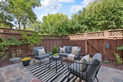 305 Sutton Cir, Danville, CA 94506 - Photo 41