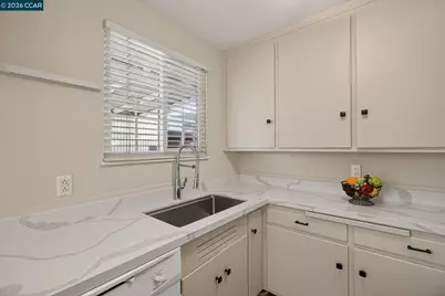 322 Warren Way, Pittsburg, CA 94565 - Photo 13