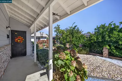 322 Warren Way, Pittsburg, CA 94565 - Photo 5