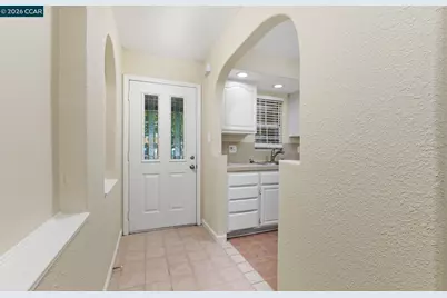 2000 Matson Dr, Sacramento, CA 95822 - Photo 11