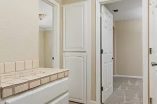 2000 Matson Dr, Sacramento, CA 95822 - Photo 5