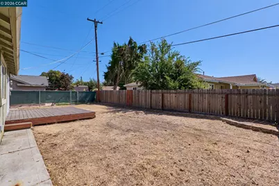 2000 Matson Dr, Sacramento, CA 95822 - Photo 23