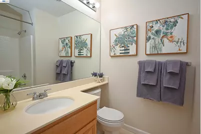 410 19th St, San Jose, CA 95116 - Photo 23