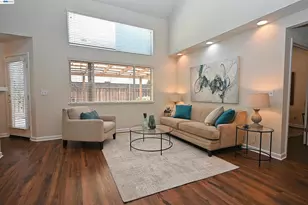 410 19th St, San Jose, CA 95116 - Photo 9