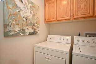 410 19th St, San Jose, CA 95116 - Photo 19