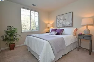 410 19th St, San Jose, CA 95116 - Photo 21