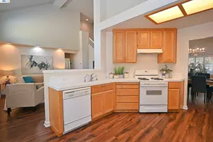 410 19th St, San Jose, CA 95116 - Photo 15