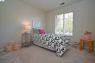 410 19th St, San Jose, CA 95116 - Photo 25