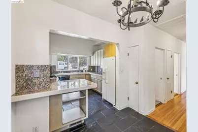 1466 Scenic Ave, Berkeley, CA 94708 - Photo 15