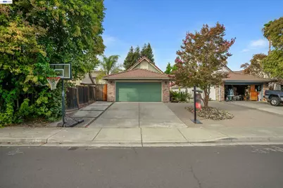5520 Rainflower Dr, Livermore, CA 94551 - Photo 35