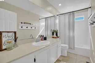 2331 Newport Pl S, Discovery Bay, CA 94505 - Photo 35