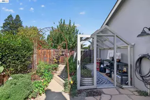 3425 Canfield Dr, Danville, CA 94526 - Photo 55