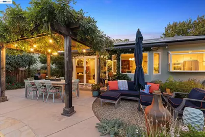 3425 Canfield Dr, Danville, CA 94526 - Photo 47
