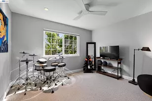 3425 Canfield Dr, Danville, CA 94526 - Photo 37