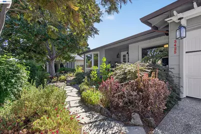 3425 Canfield Dr, Danville, CA 94526 - Photo 7