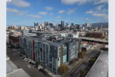 311 Oak St #507, Oakland, CA 94607 - Photo 1